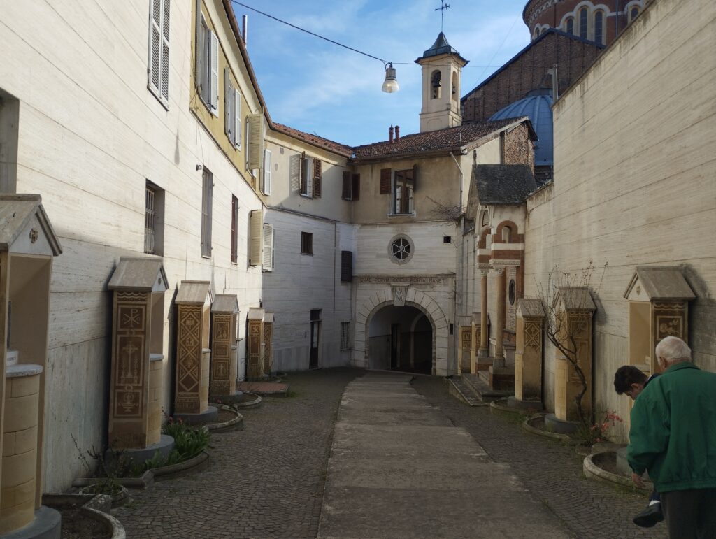 La via crucis Madonna del Portone Asti